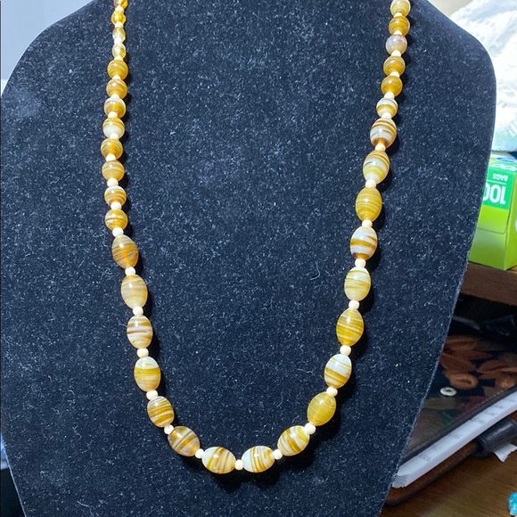 Glass Beaded necklace Swirl Striped tan & cream beads - Picture 1 of 16
